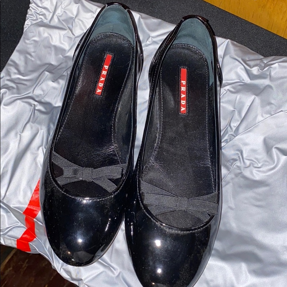 Prada flats size 38